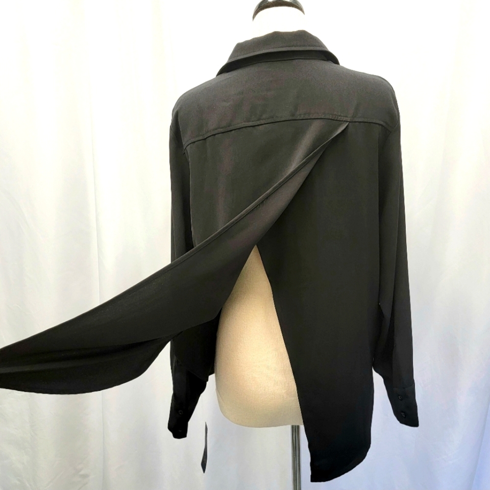 NWT New Rachel Roy corporate Goth Gothic split back blouse Medium  !